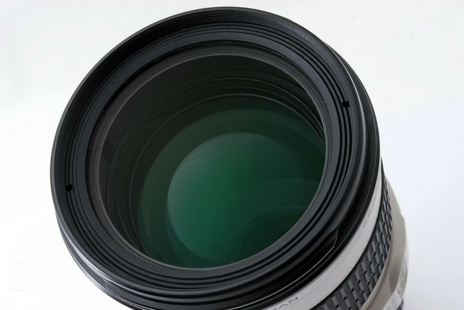 [Mint] Canon EF 70-200mm f/4 L IS USM Telephoto Lens w/ Hood
