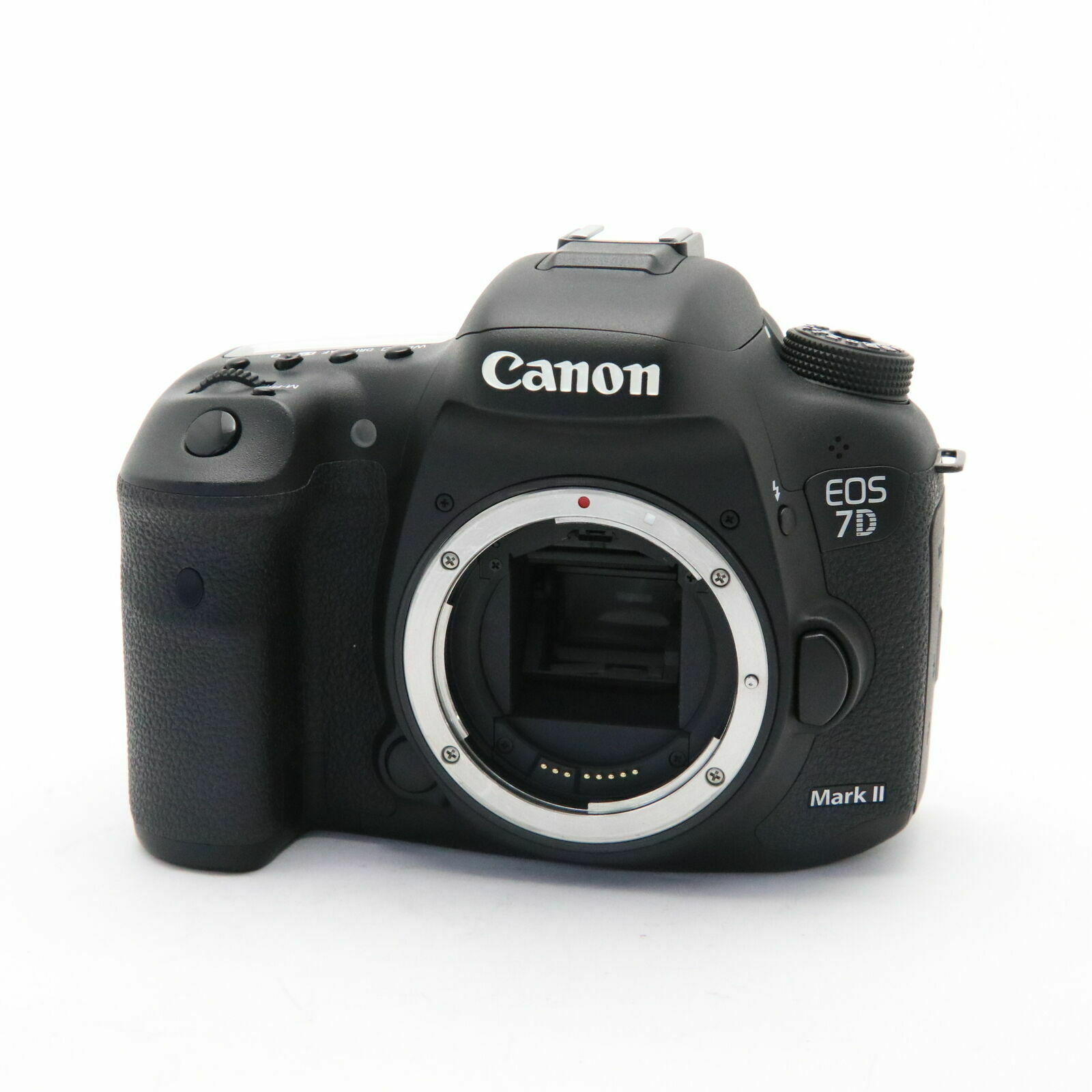 [Near Mint] Canon EOS 200D Mark II 200.20MP Digital SLR Camera Low Shutter Count